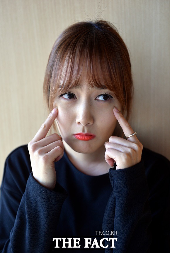 쟤 10년째 연애 중에 나오는 애 닮았는데?라는 말은 김진아를 슬프게 한다고. /김슬기 기자