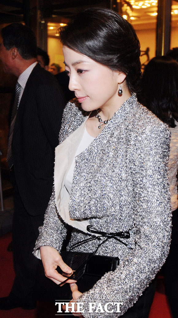 노현정 KBS 전 아나운서의 근황에 대한 관심이 높다. 노현정은 현대가 손자 정대선과 결혼해 슬하에 2남을 두고 있다. / 더팩트DB