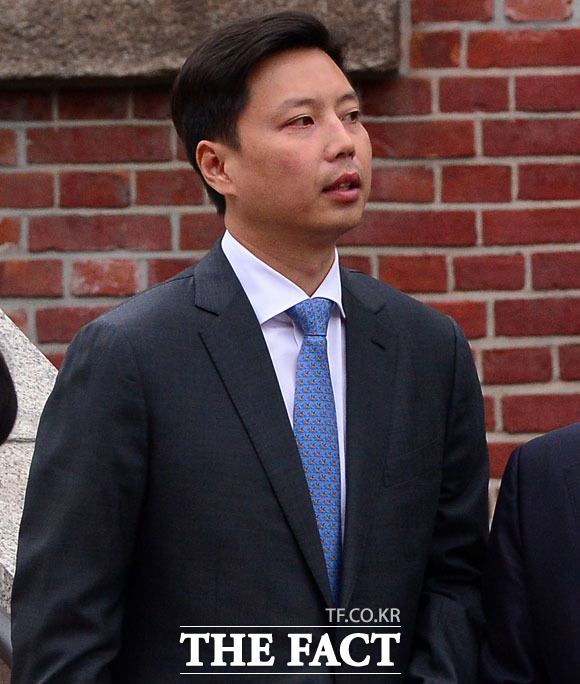 정대선 현대 BS&C 사장 아버지인 정몽우 회장의 갑작스런 죽음에 관심이 쏠리고 있다. 정대선 사장 아버지 정몽우 현대알류미늄 회장은 지난 1990년 호텔에서 극약을 마시고 숨진채 발견됐다. / 남윤호 기자