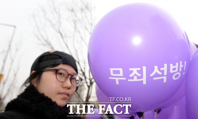 이석기 옛 통합진보당 의원에 대해 대법원이 22일 징역을 선고했다. 이석기 선고가 알려지자 이정희 전 통진당 대표에 대해 누리꾼의 관심이 쏠리고 있다./임영무 기자