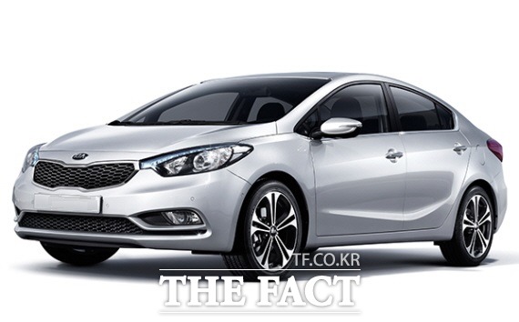 24일(현지시각) 기아차는 지난 2012년 12월 5일부터 지난해 4월 17일 생산된 포르테 8만6880대를 리콜하기로 했다고 밝혔다. / 기아차 제공