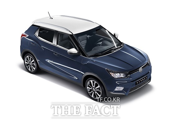 쌍용차, 페이스북 10만 팬 돌파 기념 이벤트 봇물. 26일 쌍용자동차가 자사 페이스북 페이지 팬 10만 명 돌파를 기념해 다양한 고객참여행사를 시행한다고 밝혔다. / 쌍용자동차 제공