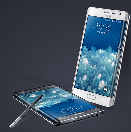 무선충전 기능 소식이 누리꾼들의 눈길을 끌고 있다. 무선충전 기능 탑재를 놓고 삼성전자와 애플의 경쟁이 치열해질 것으로 전망된다./삼성전자 홈페이지 캡처