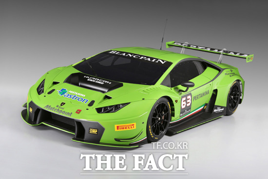 람보르기니의 스포츠카 우라칸 GT3 오토모빌리 람보르기니가 우라칸 GT3를 지난 21일 세계 최초로 공개했다. / 람보르기니 제공