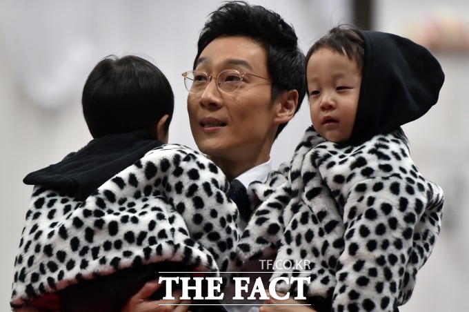 슈퍼맨 측 서언 서준 사진 올리지 마라? 오해 슈퍼맨이 돌아왔다 제작진이 이휘재 누나의 SNS 글을 해명했다. / 최진석 기자