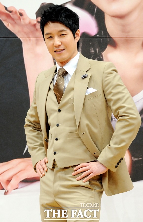 부자 변호사로 변신해요 심형탁이 이혼 변호사는 연애 중 출연을 확정했다. / 더팩트 DB