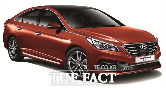 소나타 터보 출시, 터보엔진 전성시대 열까 11일 현대차는 현대차는 고성능 터보 GDi엔진을 탑재, 실용영역의 가속 성능을 대폭 개선하고 세련된 전용 내외관 디자인을 적용한 소나타 2.0 터보 모델을 출시했다.
