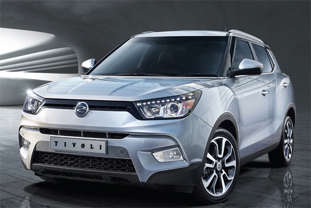 티볼리 연비는? 쌍용자동차의 야심작인 티볼리의 연비에 대한 대중들의 관심이 쏠리고 있다. 티볼리 연비는 복합연비로 자동변속기(AT) 기준 12㎞/ℓ다./티볼리 홈페이지 화면 캡처