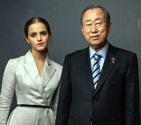 반기문 UN 사무총장과 함께 엠마 왓슨(왼쪽)은 유엔 친선 대사로 임명돼 활동하고 있다. /보그 인스타그램