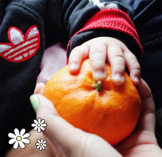 소유진, 제주도 여행 사진 공개. 소유진이 설 연휴를 이용해 가족들과 제주도로 여행을 떠났다. 소유진은 현재 임신 10주차로 알려졌다. / 소유진 인스타그램 캡처