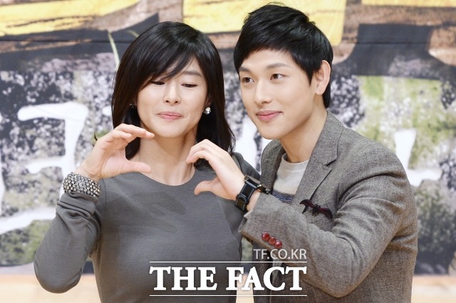 예지원 나도 결혼하고 파 배우 예지원이 결혼해 행복한 가정에서 아이를 많이 낳고자 하는 소망을 밝혔다./더팩트DB