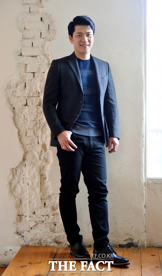 영화를 통해 무언가를 주장하기 보다 작품이 해당 주제에 대해 말하고자 시도했다는 것에 무게를 두는 김상경. 그는 살인의뢰가 개봉하면 많은 사람들이 작품의 주제에 관해 함께 이야기하는 공론의 장이 마련되길 기대했다. /김슬기 기자