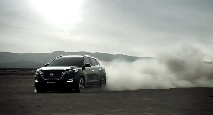 올뉴투싼에 대한 누리꾼들의 관심이 쏠리고 있다. 올뉴투싼의 연비는 아직 밝혀지지 않았다./현대자동차 광고 화면 캡처