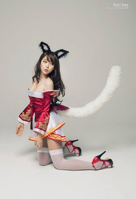 리그오브레전드 인벤, 서유리 코스프레 사진. 리그오브레전드 인벤서 여신으로 불리는 서유리의 아리 코스프레 사진이 새삼 주목 받고 있다. 리그오브레전드 인벤 서유리는 대원방송 성우 1기로 데뷔했다. /서유리 페이스북