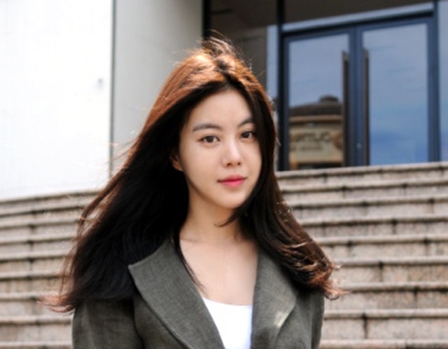 임희정 품절녀! 임희정 보그걸이 오는 5월 17일 결혼하는 것으로 알려졌다./임희정 미니홈피