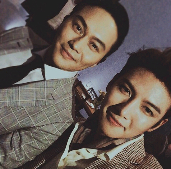 지창욱, 장지림과 매력 뽐내 배우 지창욱이 중국배우 장지림과 함께 한 사진을 공개해 화제다. / 지창욱 인스타그램 캡처