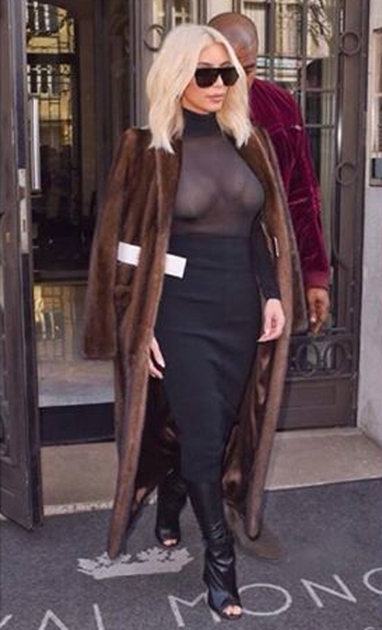 킴 카다시안, 임신 성공할까? 간절히 임신을 바라고 있는 킴 카다시안에게 의사가 성관계 횟수를 줄이라고 경고했다. /킴 카다시안 페이스북