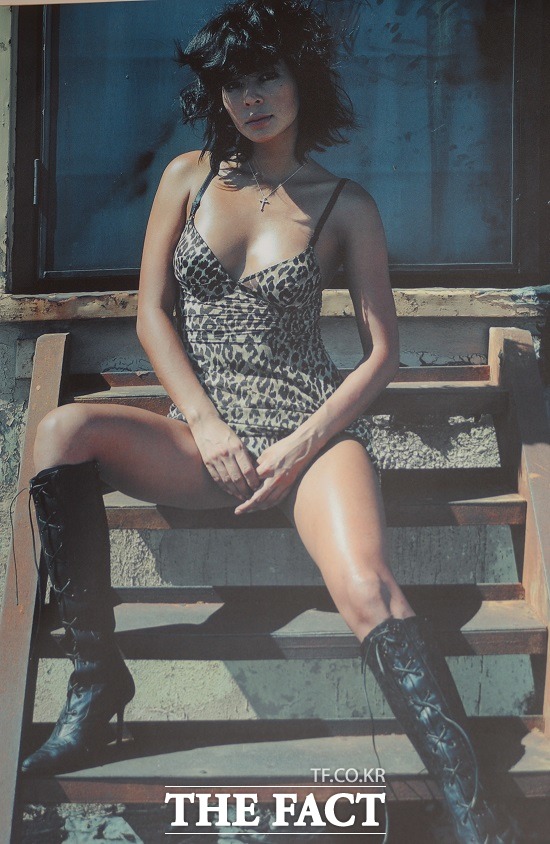 이혜영의 육감적인 몸매 이혜영의 누드집이 새삼 시선을 모으고 있다./더팩트 DB