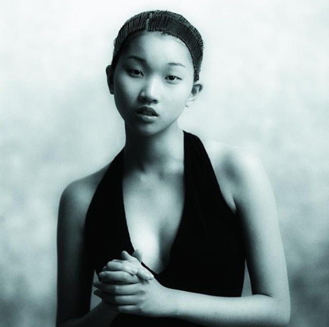 장윤주, 돌아갈 수 없는 10대 장윤주가 결혼 발표 이후 주목을 받고 있는 가운데 그의 데뷔 사진 또한 화제다. /장윤주 인스타그램