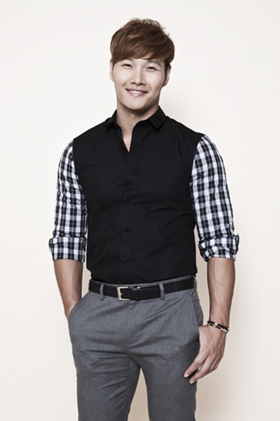 김종국, PD 변신. 가수 김종국이 KBS2 새 드라마 프로듀샤에서 PD 캐릭터를 연기한다. / 얼반웍스이엔티 제공