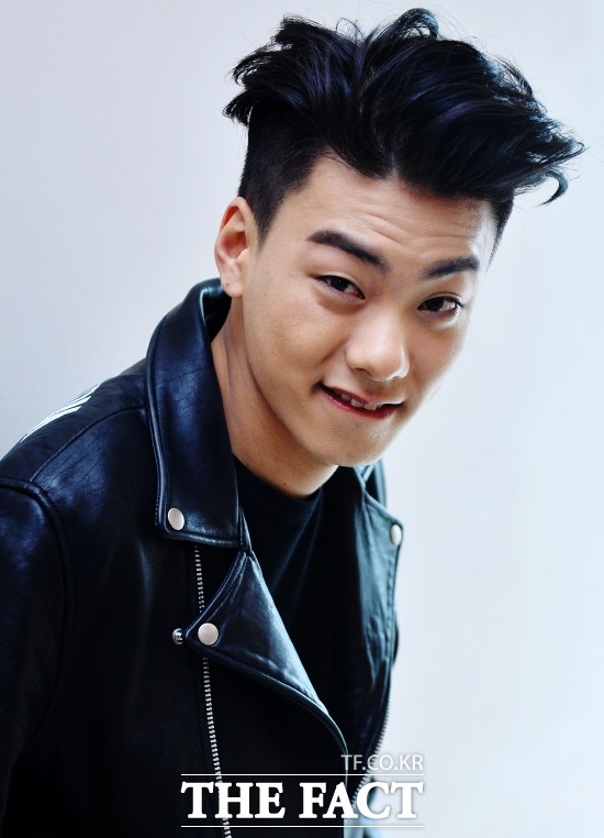 항상 새로운 시도로 성장할 것 아이언은 힙합에 대한 주관을 밝히며 음악적 성장을 다짐했다. / 김슬기 기자