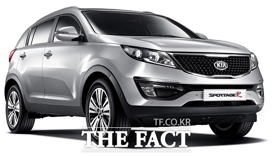 2015년형 스포티지R 고객 선호 사양 모은 에이스 트림 추가 기아자동차는 1일 고객 선호 사양으로 구성 된 신규 트림을 추가, 고객들이 가장 많이 찾는 트림의 사양을 조정해 가격 경쟁력을 갖춘 2015년형 스포티지R을 시판한다고 밝혔다. / 기아자동차 제공