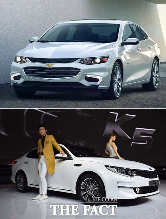 신형 말리부-K5신형 해외서 맞대결? 쉐보레의 신형 말리부와 기아자동차의 K5신형이 공개되면서 해외 중형자동차 시장에 새바람이 불고 있다. /쉐보레 홈페이지, 최진석 기자
