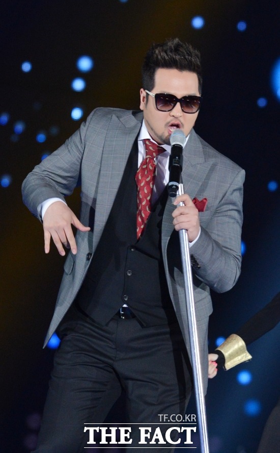 김태우, 가수들과 갈등에 답답한 마음. 가수 김태우가 운영하던 소속사 가수들과 계약 문제에 부딪힌 것을 놓고 심정을 이야기했다. / 문병희 기자