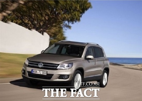 수입차 3월 판매량 전년 동월 대비 41.6% 늘어 6일 한국수입자동차협회에 따르면 올 3월 수입차 신규등록대수는 전월 대비 32.9% 늘어난 2만2280대로 집계됐다.