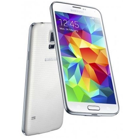 삼성전자의 주력 제품인 ‘갤럭시S5’(사진)가 지난해 5월 세계 시장 판매량에서 ‘아이폰5S’ 등 경쟁사에 밀린 것으로 나타났다. 출시한 지 8개월이 지난 아이폰5S의 판매량이 출시된 지 3개월밖에 되지 않은 갤럭시S5 판매량을 넘어선 것이다./ 삼성전자 제공