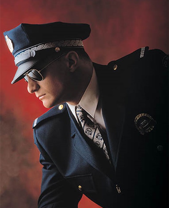 미르코 크로캅. 크로아티아 출신 격투시 선수 미르코 크로갑이 12일(현지 시각) 폴란드 크라우프 아레나에서 열린 UFC 파이트 나이트 64 메인 이벤트 헤비급 매치에서 가브리엘 곤자가(36·브라질)을 3라운드 TKO로 제압하며 명성을 회복했다. /온라인 커뮤니티