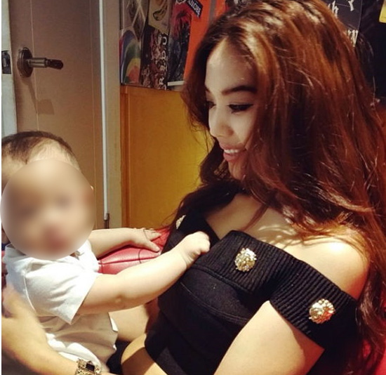 김희정, 일상사진 눈길 김희정의 일상사진이 누리꾼들의 관심을 받고 있다. /김희정 SNS