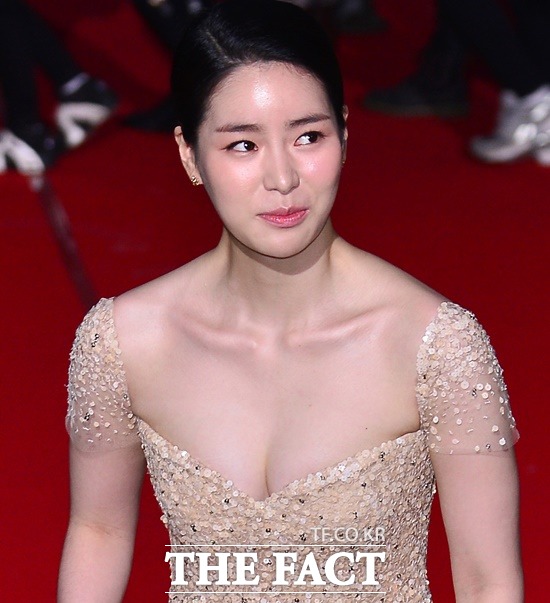 임지연과 함께 호흡맞춘 송승헌 세상이 놀랄만한 배우 임지연은 지난해 개봉한 영화 인간중독에서 송승헌과 베드신을 찍었다. /남윤호 기자