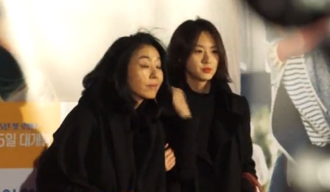 김부선 딸 관심 집중! 김부선 딸은 영화배우 이미소(오른쪽)다. /OBS 뉴스 영상 캡처