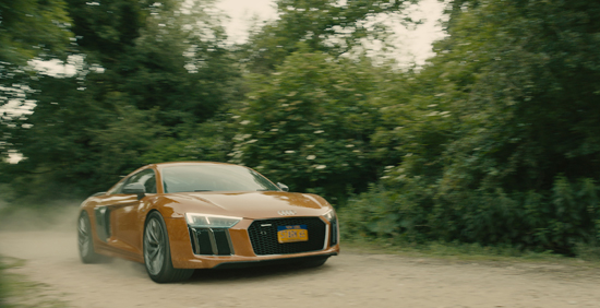 뉴 아우디 R8, 어벤져스2서 존재감 과시! 아우디 코리아는 20일 뉴 아우디 R8을 비롯한 최신 아우디 차량이 오는 23일 국내 개종하는 어벤져스: 에이지 오브 울트론에 등장한다고 밝혔다. / 아우디 제공