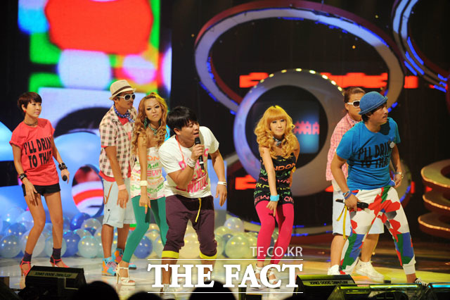 오승환 유리와 열애, 다른 유리와 열애설 났던 남자 근황은? 이재훈(가운데)은 쿨로 활동하면서 유리와 열애설에 여러번 휩싸였다./ 더팩트DB