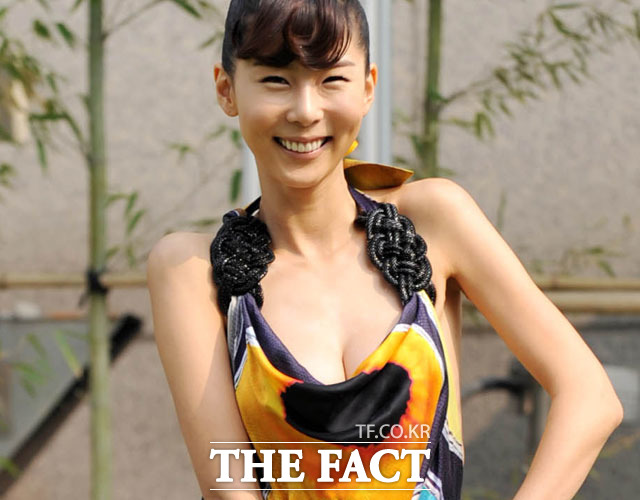 김나영 알고 보니 글래머! 김나영의 글래머러스한 몸매가 눈길을 끌고 있다./ 더팩트DB