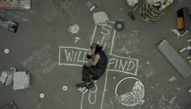 빅뱅 루저, 진지해진 빅뱅. 빅뱅 루저가 공개되자마자 큰 관심을 받고 있다./ 루저 뮤직비디오 캡처