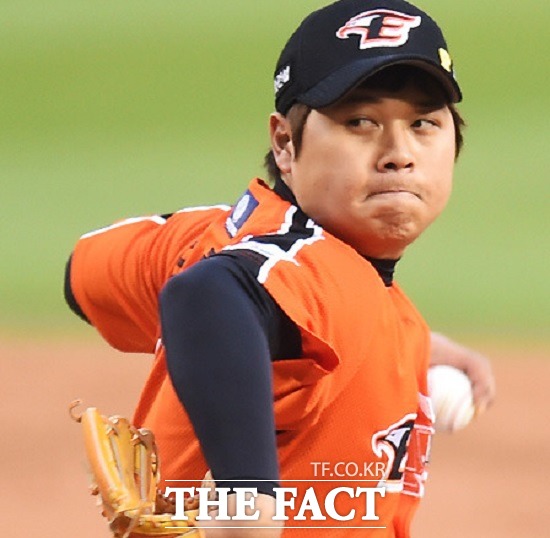 대형 트레이드! KIA와 한화가 6일 임준섭, 유창식이 포함된 3대4 트레이드를 단행했다. / 더팩트 DB
