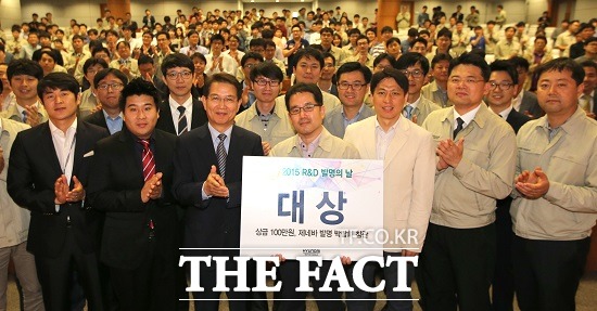 현대·기아차 기술 선도 아이디어 발굴 박차 현대·기아차가 미래 자동차 기술을 선도할 아이디어 발굴과 연구원들의 기술 발명의욕 고취를 위해 제6회 인벤시아드를 시행했다고 15일 밝혔다. / 현대·기아차 제공