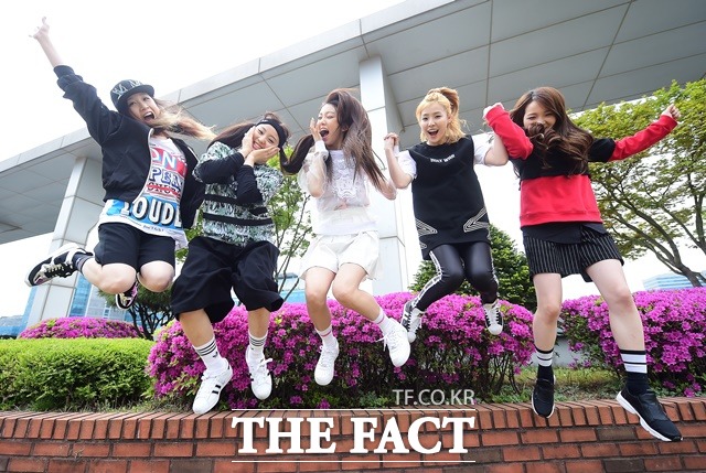 높이 뛰어 오를게요. 디아크는 올해 신인상을 목표로 실력을 인정받겠다고 했다. /배정한 기자