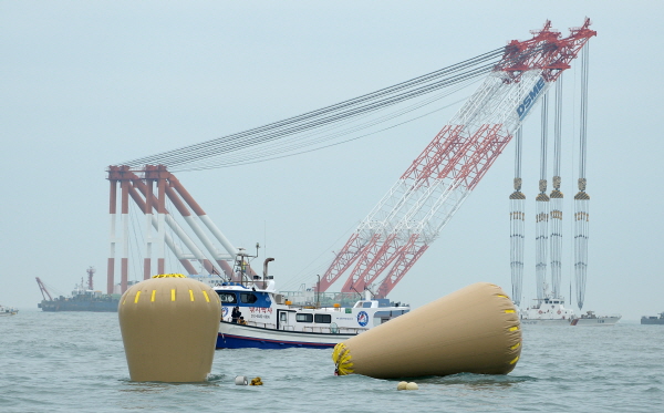 언딘 창조 경제 자금으로 세월호 수색? 언딘이 창조 경제 자금으로 산업은행으로 부터 지원을 받았다. / 더팩트 DB