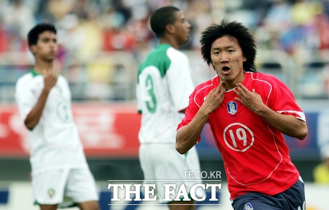 신영록 다시 뛰고 싶다 과거 프로 축구 제주의 공격수 신영록이 그라운드를 누비고 있다./더팩트 DB