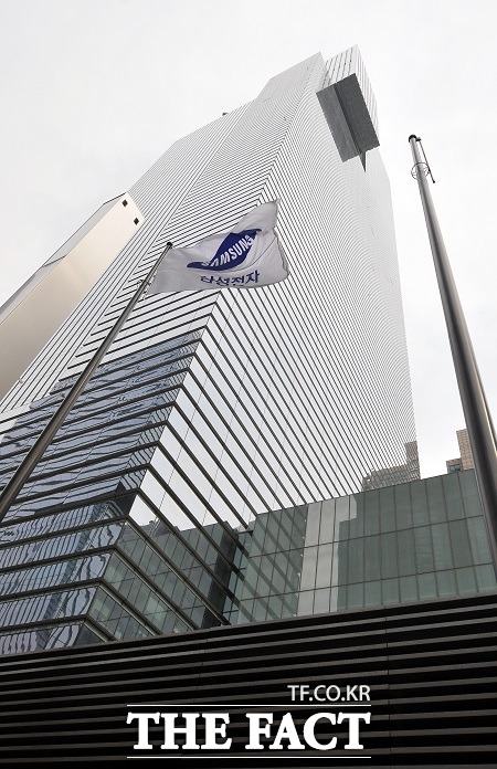 호찌민 단지엔 무슨 라인이 생산되나 가전업계는 21일 삼성전자가 이번 주 초에 베트남 호찌민에 복합가전단지 조성을 위한 기공식을 진행했다고 밝혔다./더팩트DB