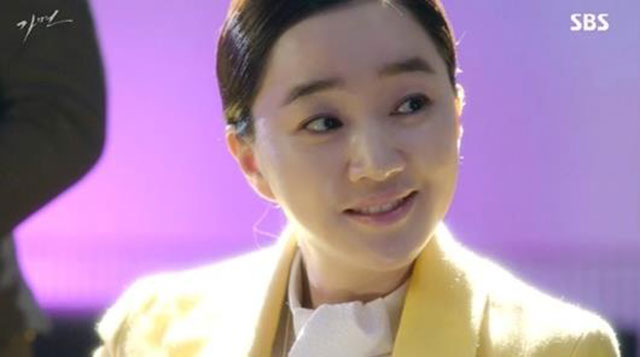 가면 수애 양동근 루머. 배우 수애와 양동근의 루머가 다시금 주목을 받고 있다. /SBS 방송 화면 캡처