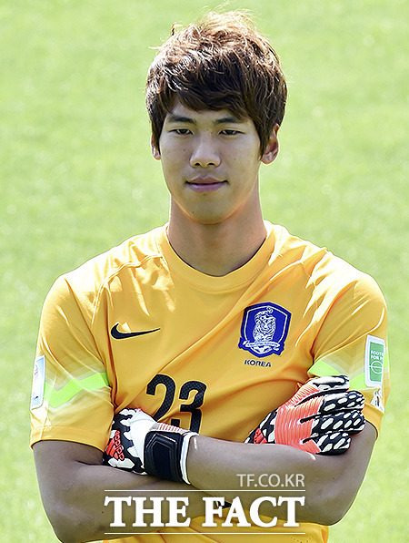 이범영 선수 중징계! 이범영 선수가 구단으로 부터 반스포츠행위라 하여 중징계를 받았다. / 더팩트 DB