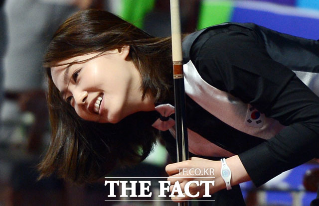 차유람 연예계 진출 생각하지 않아 당구 여신 차유람이 연예계 진출에 선을 그은 발언이 눈길을 끌고 있다. /임영무 기자