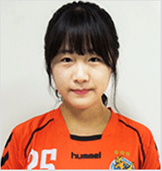 2015 여자월드컵 한국 브라질 서현숙. 2015 여자 월드컵에 출전한 축구선수 서현숙이 관심을 받고 있다. / 이천대교여자축구단 홈페이지