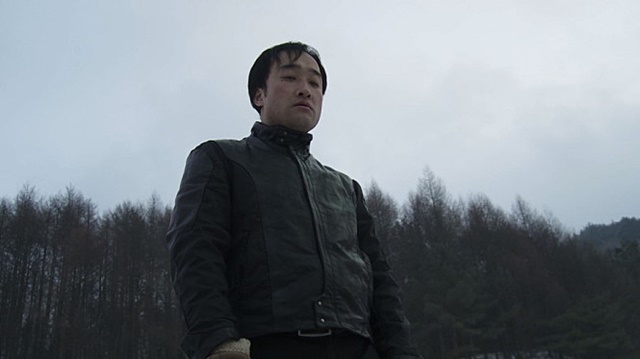 장원영, 살기 있는 연기. 장원영이 과거 영화에서 살기 있는 눈빛으로 시선을 사로잡았다. /영화 레바논 감정 스틸