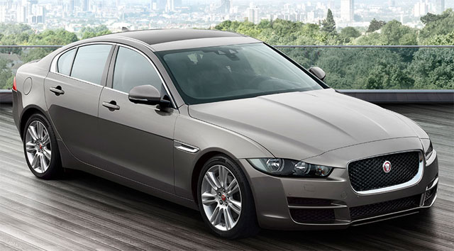 재규어 XE 경쟁력. 재규어 최초 콤팩트 세단인 재규어 XE는 작지만 재규어의 기술력이 집약된 모델이다. /재규어 홈페이지